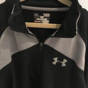Under Armor full zip up-boys size large